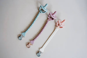 Sweetie Strap Paci Clips: Pink